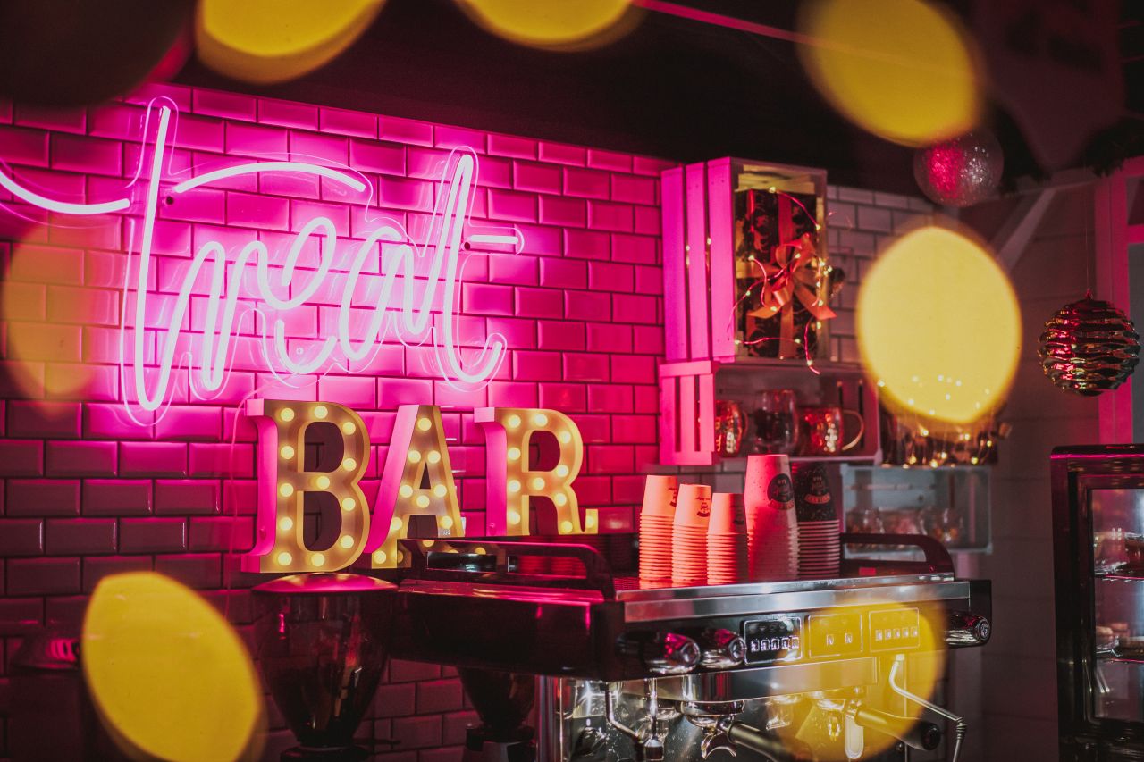 Baileys opět otevírá jedinečný pop up Treat Bar, kde si můžete užít zábavy při tvorbě oblíbených drinků!