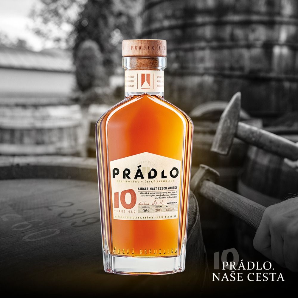 Na trh míří skvělá česká whisky Prádlo