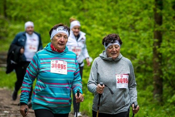 PENNY je partnerem seriálu Běhej lesy, výtěžek z charitativního běhu věnuje seniorům