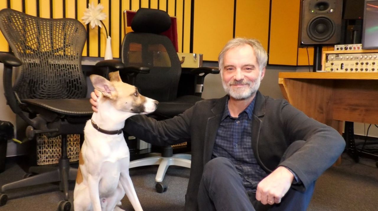 Ivan Trojan propůjčil svůj hlas filmovému psímu hrdinovi Gumpovi