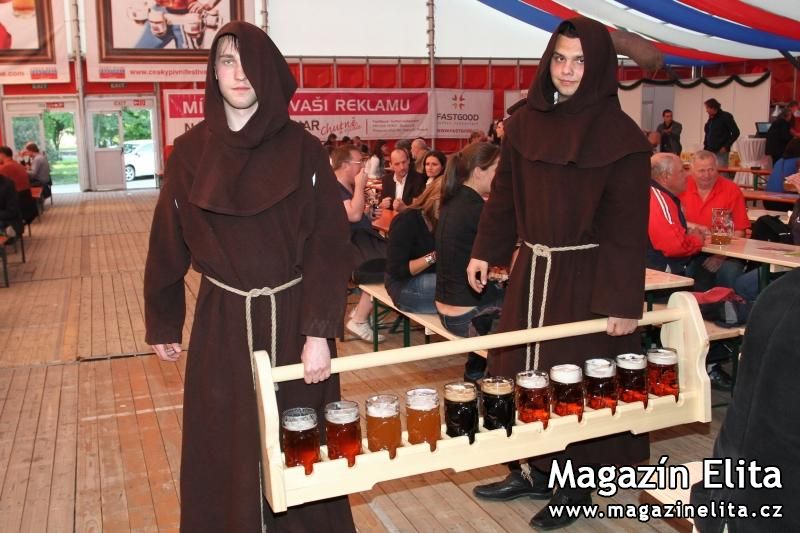 1487