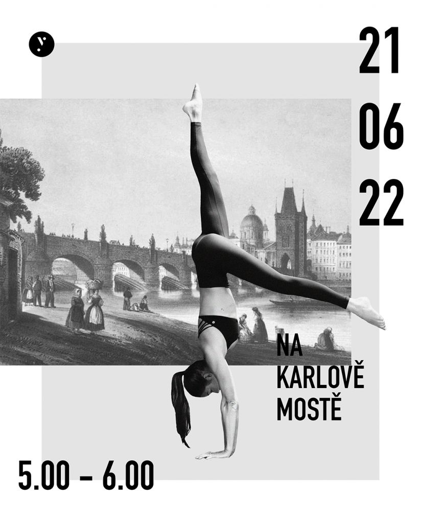 Yoga Movement oslaví Mezinárodní den jógy na Karlově mostě