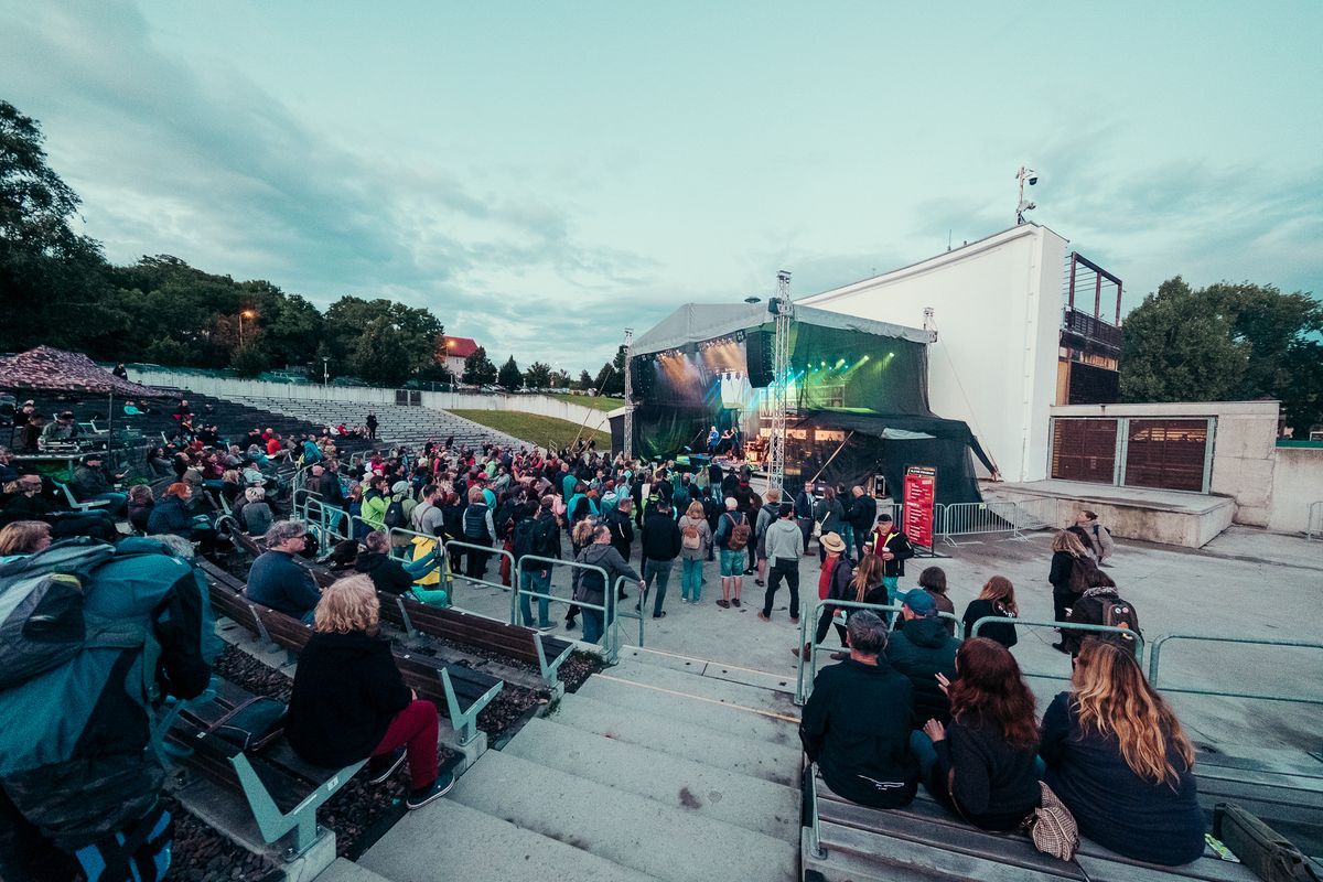 Hudební festival MikuLOVE nabídne v areálu letního kina v Mikulově dvacet šest kapel