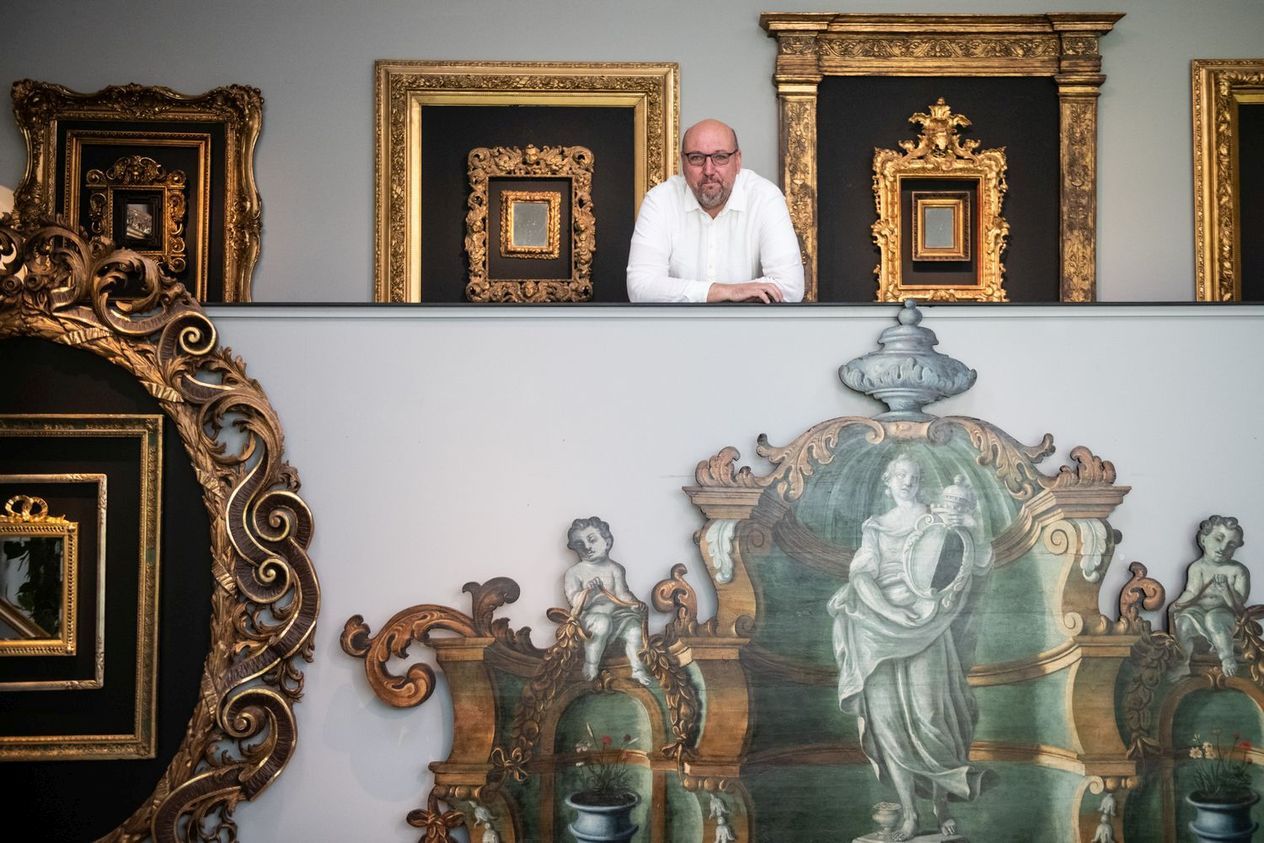 Výstava v Arthouse Hejtmánek představí krásu obrazových a zrcadlových rámů, nabídne i NFT
