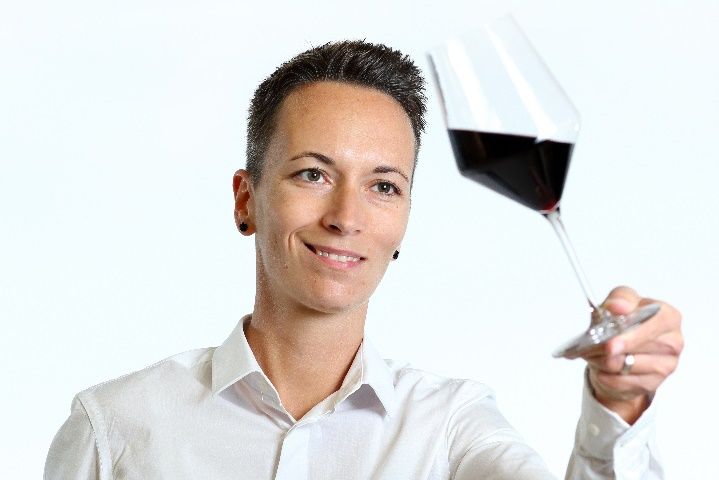 Výběr prémiových vín pro sychravé dny podle hlavní sommelierky společnosti BOHEMIA SEKT