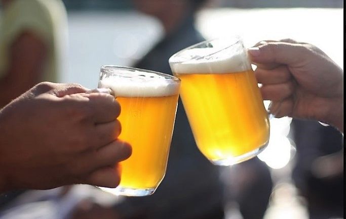 Červnový festival Pivo na Náplavce představí 55 minipivovarů