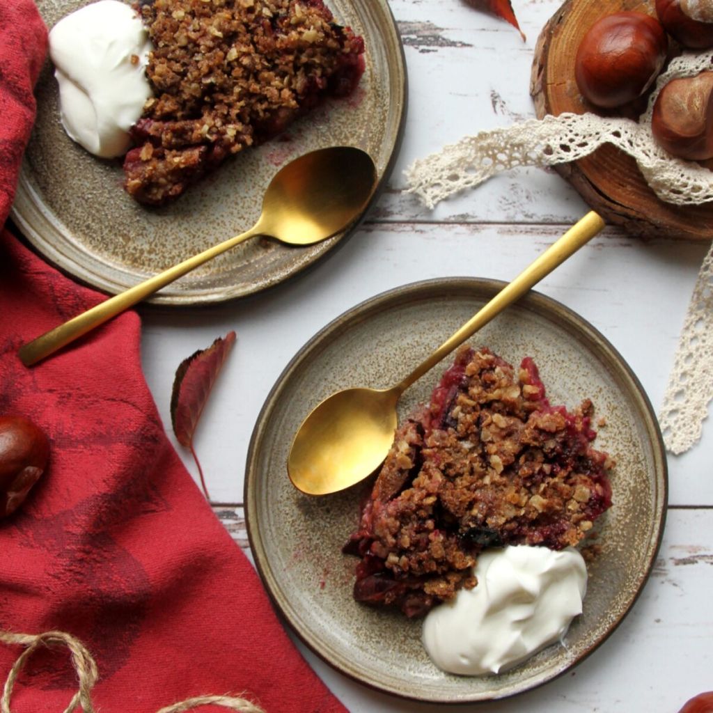 Švestková sezóna je tady: zkuste je využít na lahodný crumble!