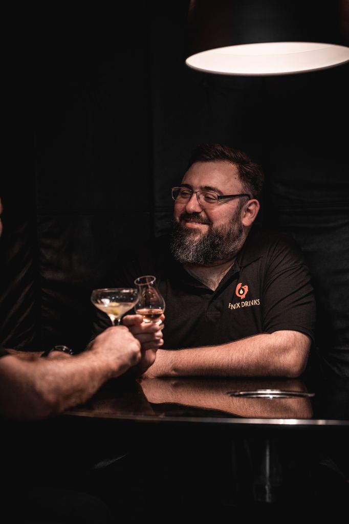 Pro osvěžující koktejl jsou důležité suroviny a alkohol, který použijete