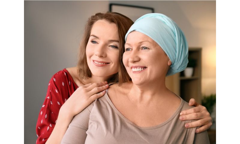 Třetina žen s rakovinou vaječníků nedostane šanci ochránit své blízké
