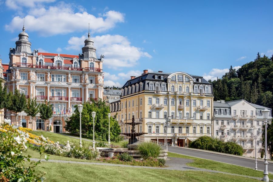 Lázeňské hotely Ensana v Mariánských Lázních připravily nový lázeňský program pro osoby po onkologické léčbě