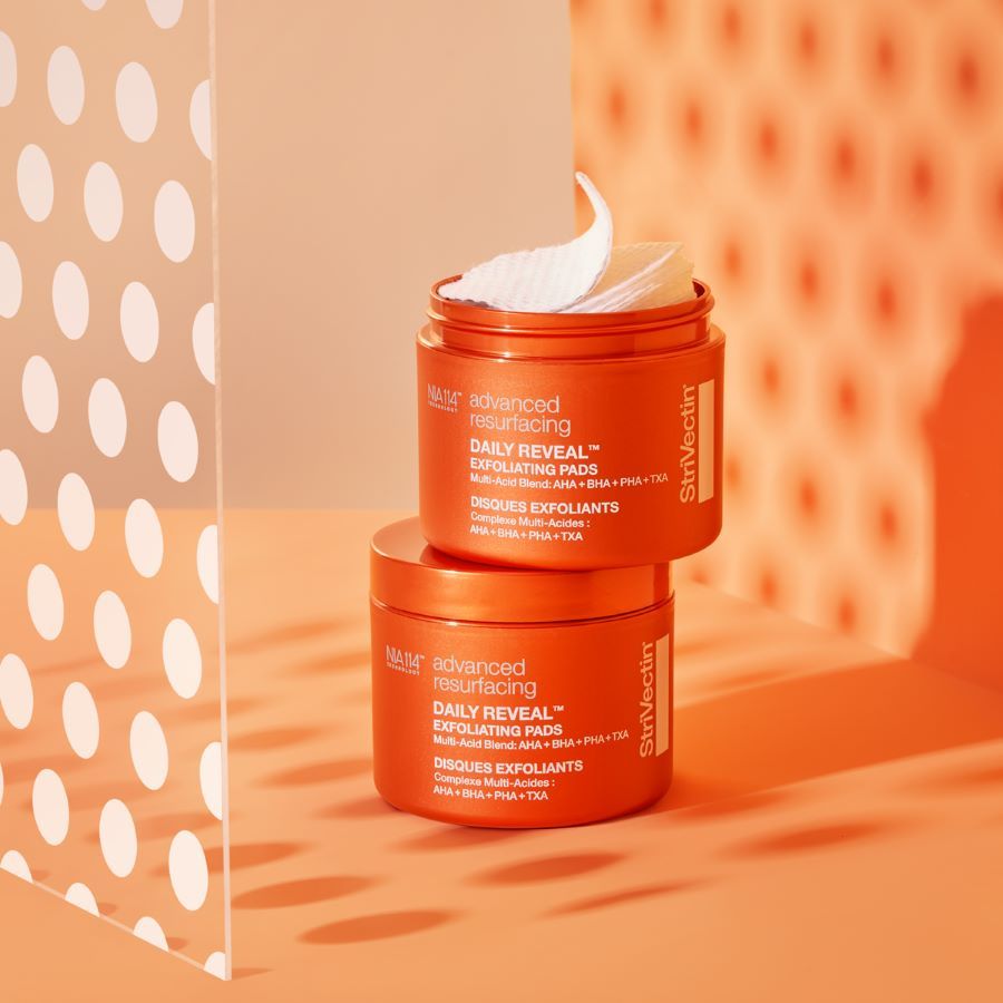 Revoluce v každodenní péči o pleť: Exfoliační polštářky StriVectin Daily Reveal