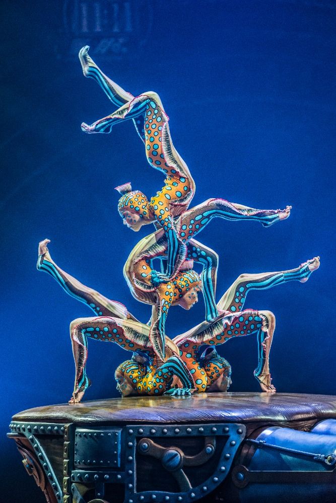 Poslední šance zažít v Praze neuvěřitelné akrobatické umění pod střechou velkého šapitó Cirque du Soleil