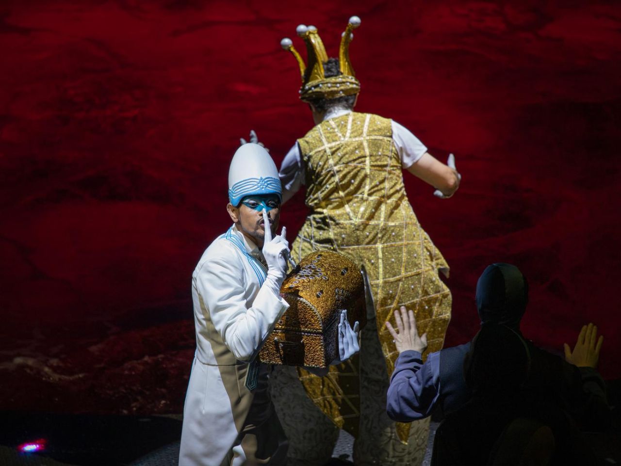 Kaskadérské výkony a iluze beztíže: Světová show La Perle oživí zimní Dubaj