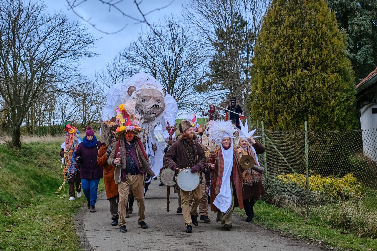 Film Tanci s medvědem odhaluje drama, které se dotkne každého