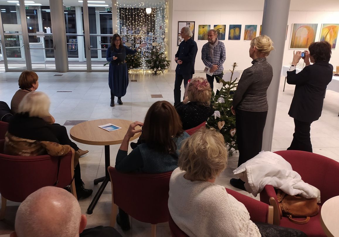 Ostravský malíř Antonín Gavlas vystavuje do konce ledna v Domě kultury v Kroměříži