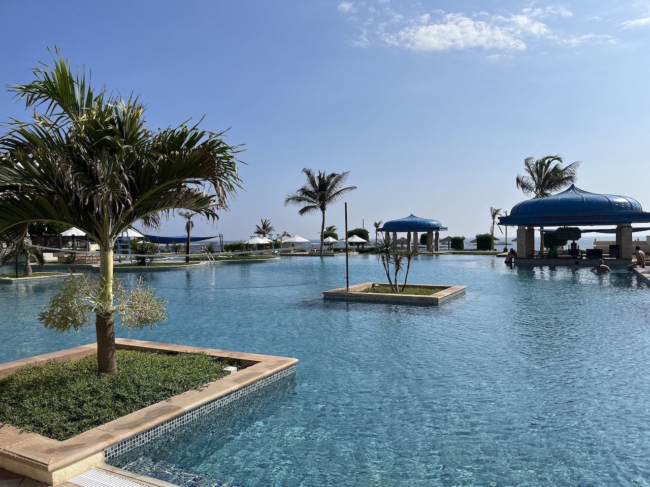 Omán nabízí pláže, hory i bohaté možnosti poznávání