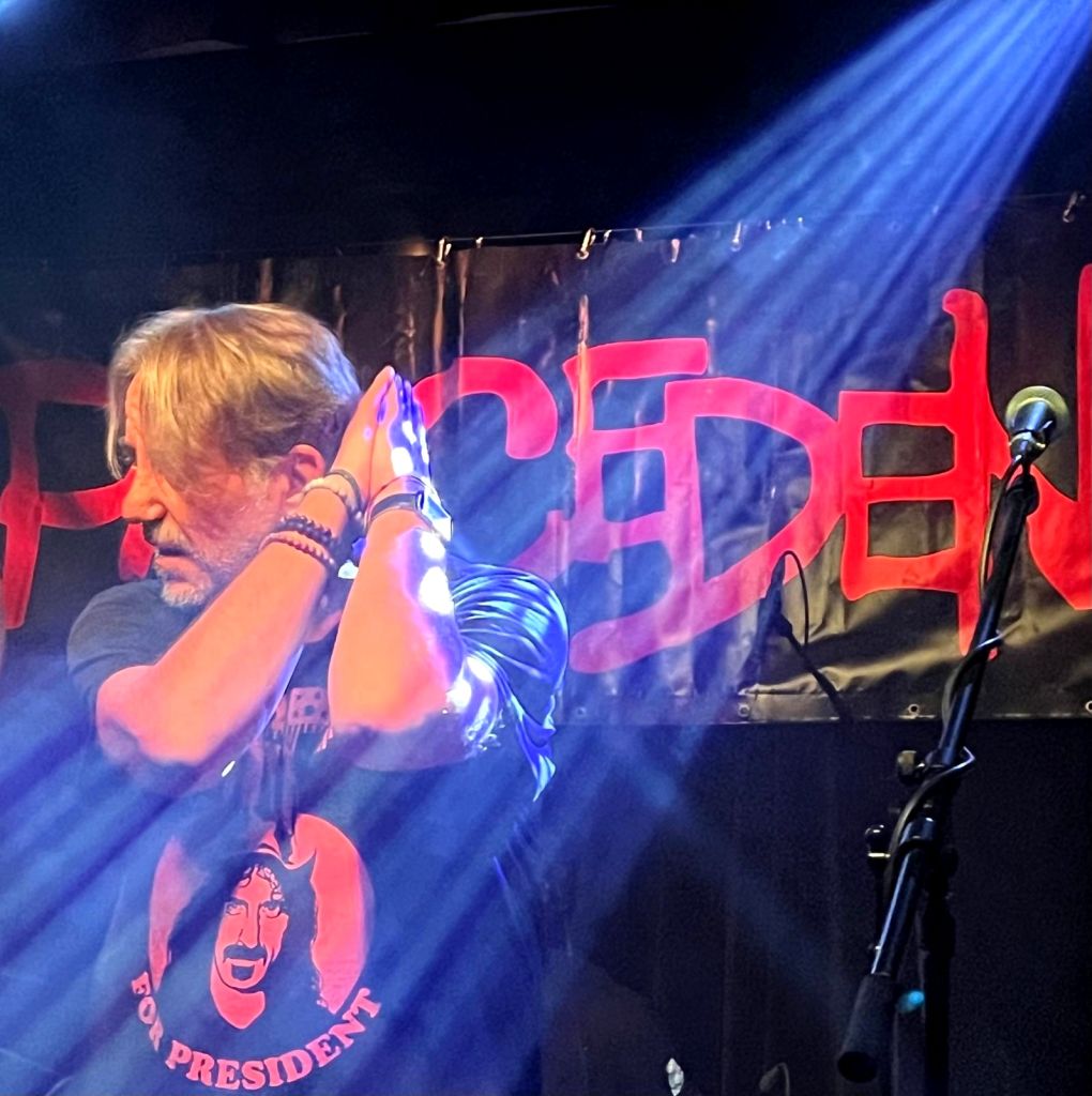 Já úplně na múzy nevěřím, říká rocker a malíř Martin Němec