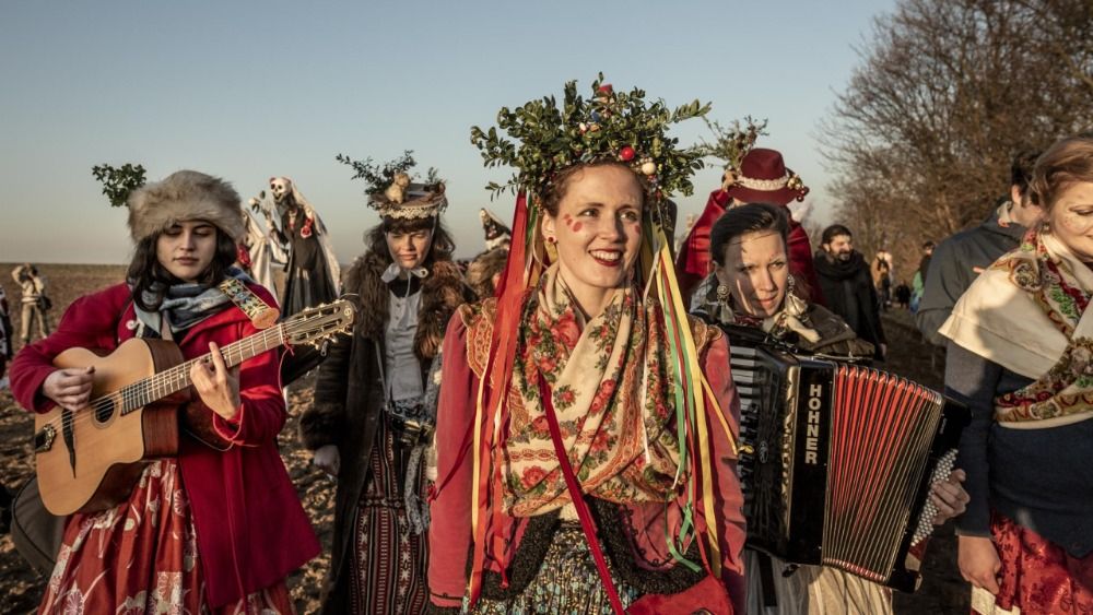 Masopustní Kladensko–Slánsko: koblihy, masky a radost ze zimy, která se loučí