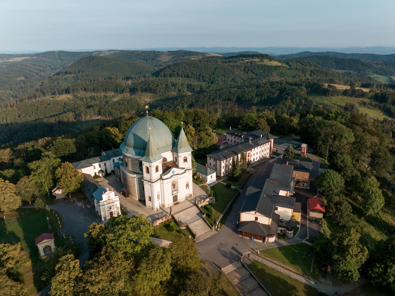 Kraj, který umí zaujmout: rok 2025 přinesl růst i mezinárodní zájem