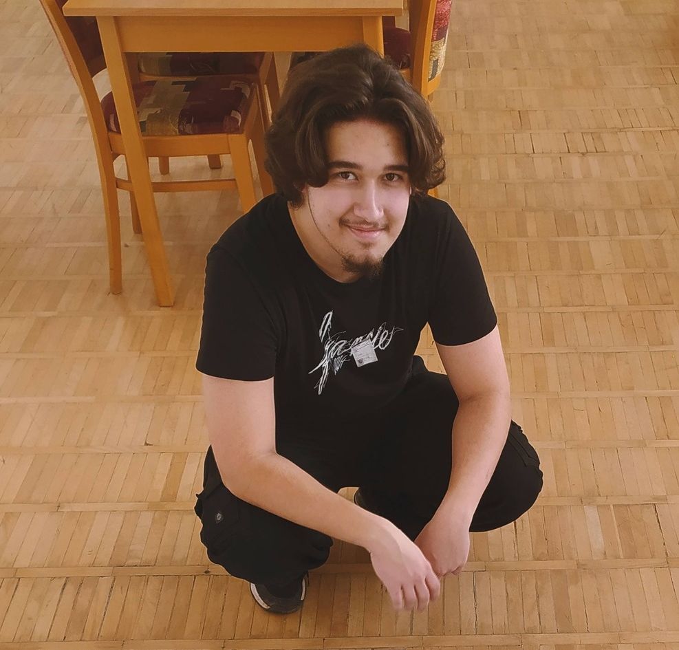 Mladý výtvarník Ondřej Kopecký představuje svou tvorbu v Domě kultury v Kroměříži