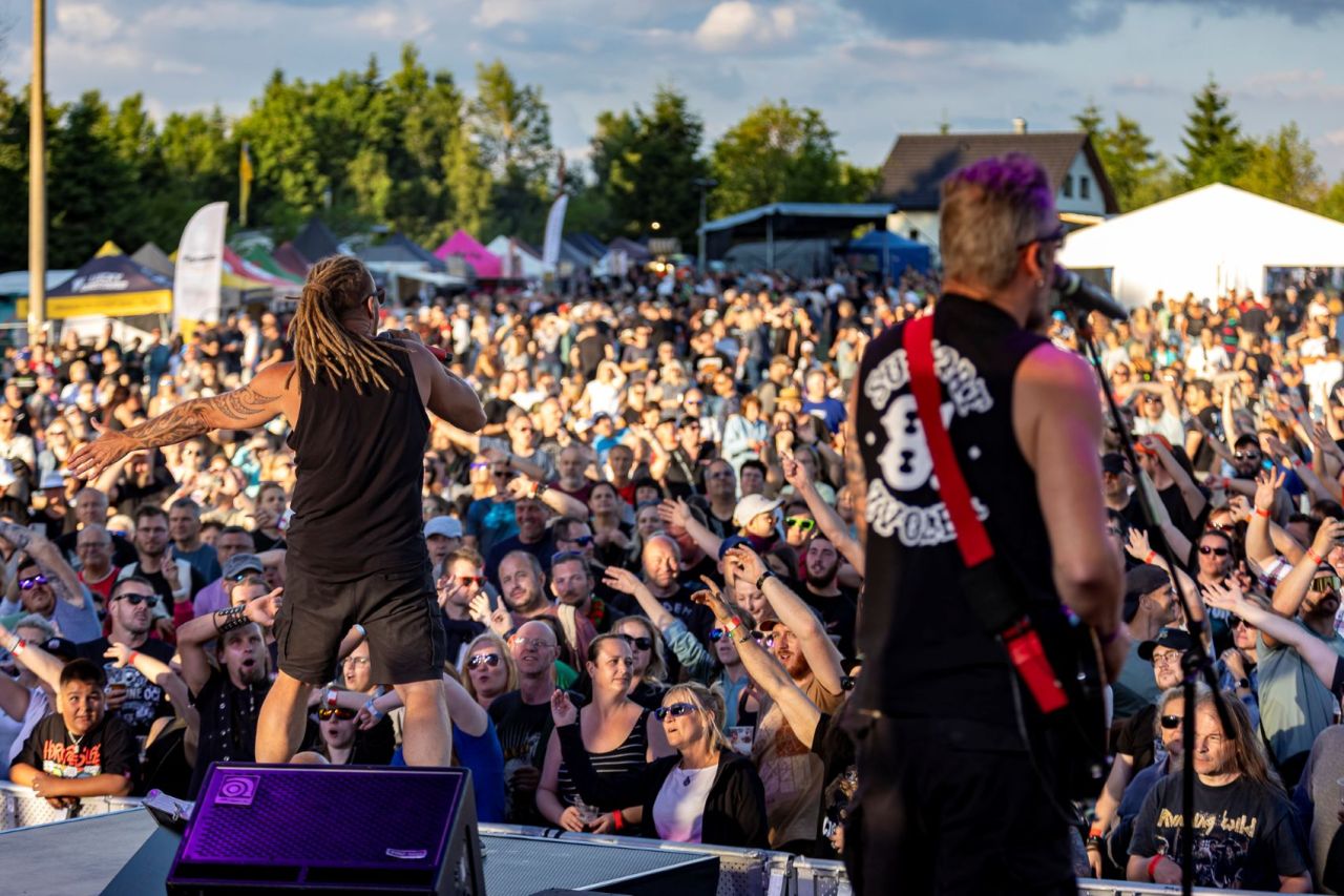 Dvě stage, 25 pivovarů a program pro děti. Vesuf 2026 pro celou rodinu