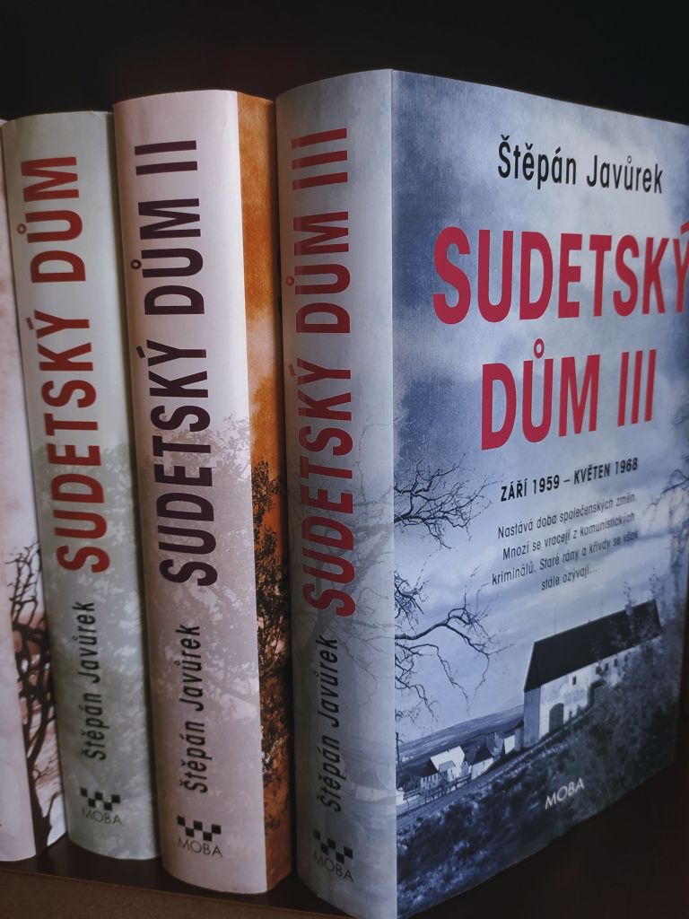 Mnohovrstevnatá trilogie Sudetský dům o srdcích, která nelze jen tak zlomit