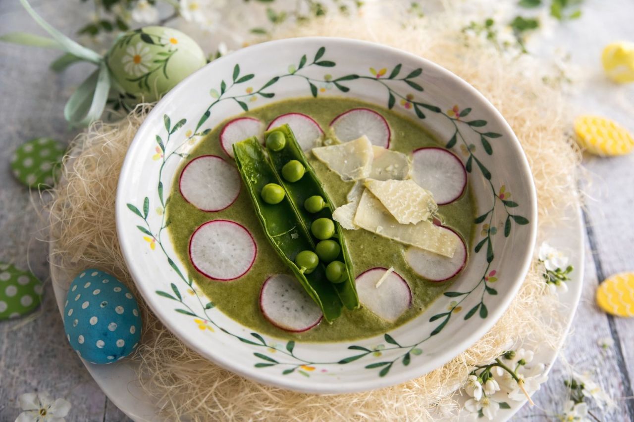 Dva jarní recepty od Rudolfa Pohla: pesto z medvědího česneku a zelená polévka nejen na Zelený čtvrtek