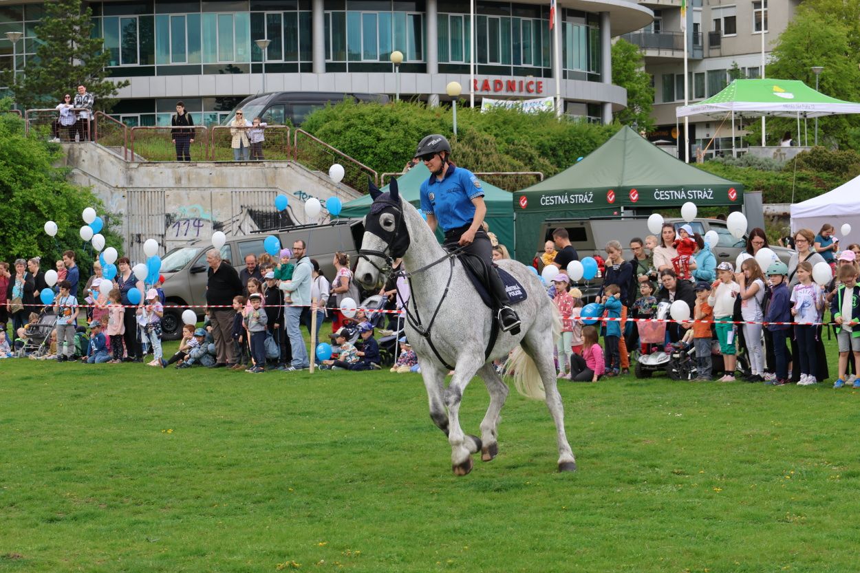 Praha 13 žila bezpečností. Oblíbená akce ukázala práci profesionálů