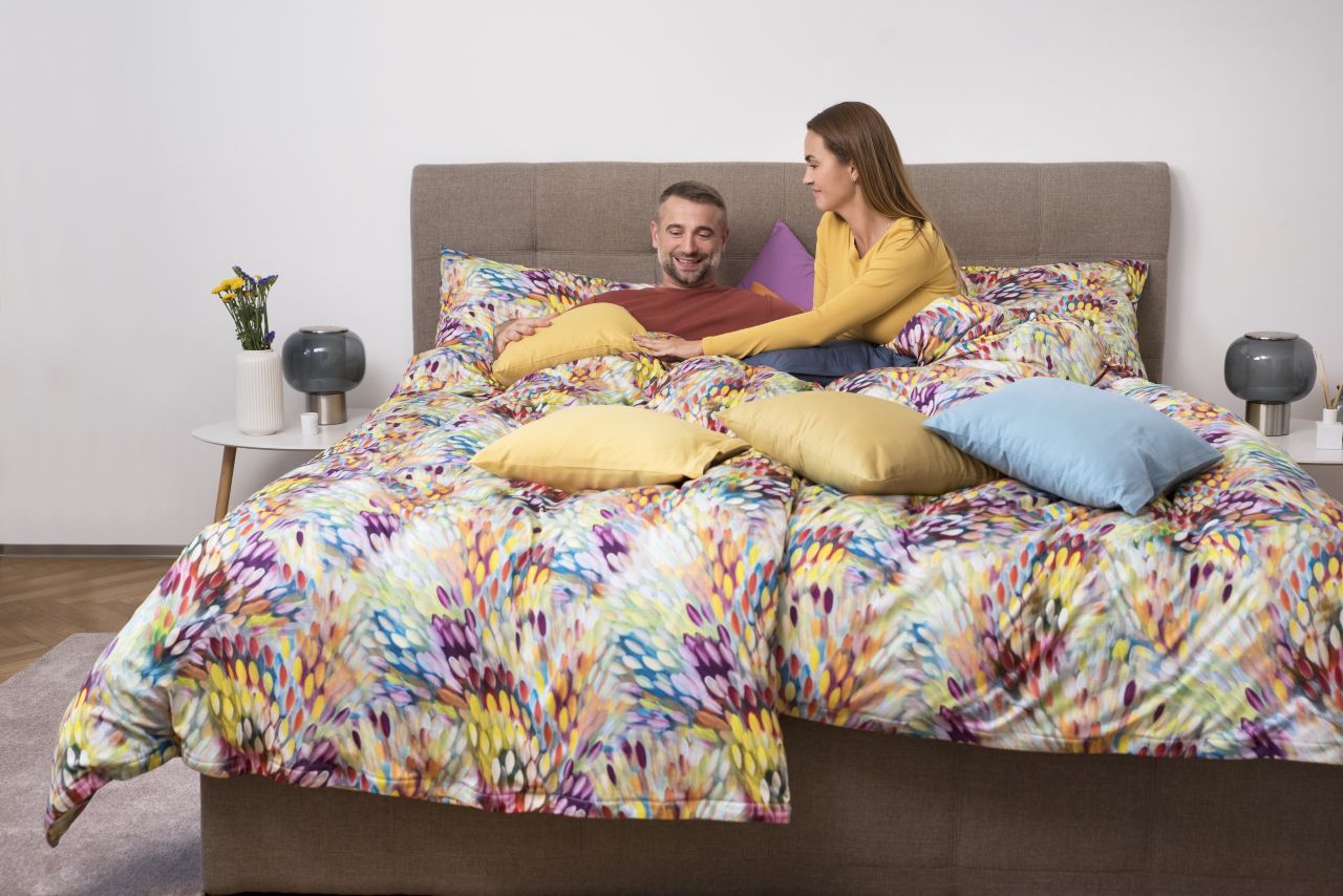 Dopřejte své ložnici obměnu ve stylu Dopamine decor od SCANquilt