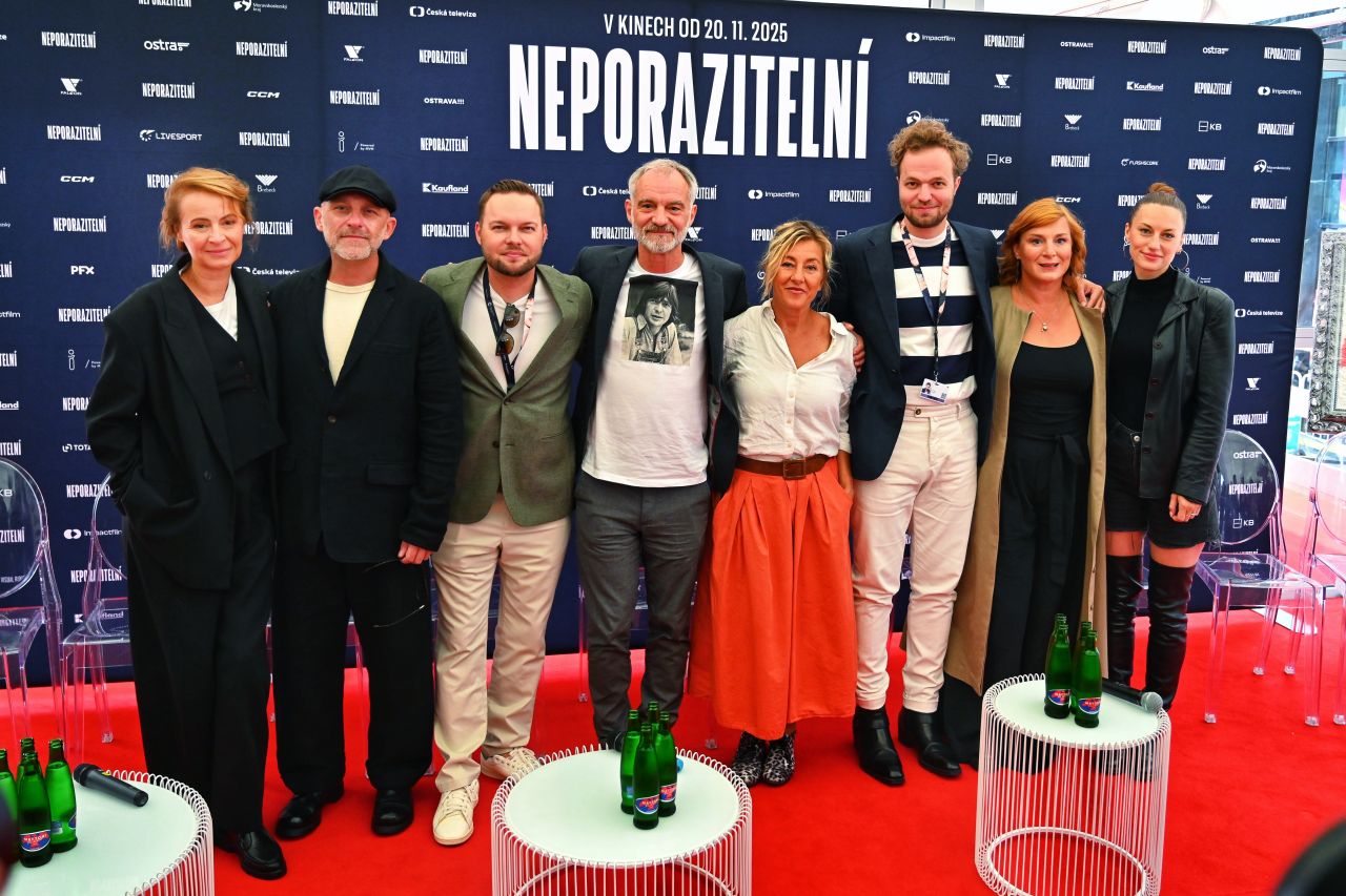 Petr Jákl otevírá Neporazitelným Hollywood. Film chystá anglickou verzi a cestu do USA