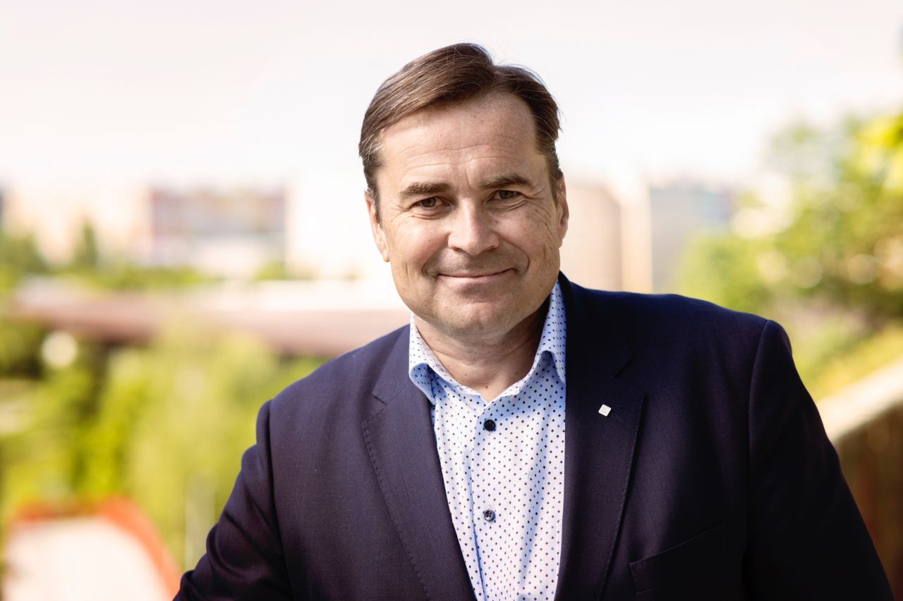 Tiše, jistě, stabilně. Styl starosty Davida Vodrážky