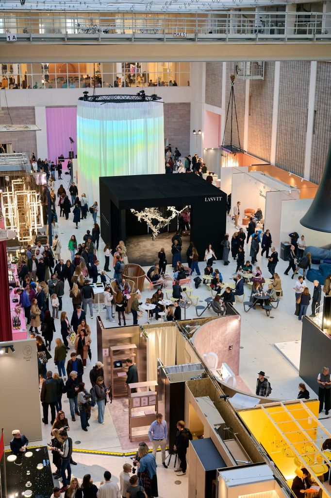 Světlo jako téma roku. DesignBlok přivítal rekordní počet vystavujících i návrat do Průmyslového paláce
