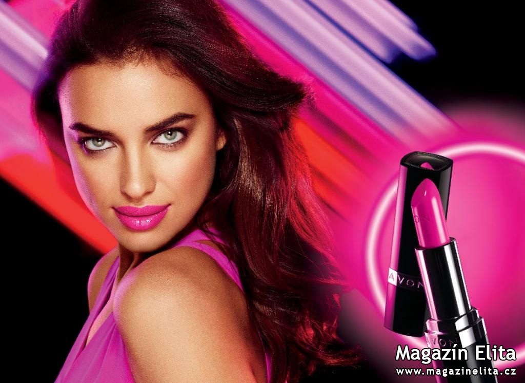 MODELKA IRINA SHAYK UKÁZALA SVOJÍ KRÁSU TAKÉ NA FILMOVÉM PLÁTNĚ