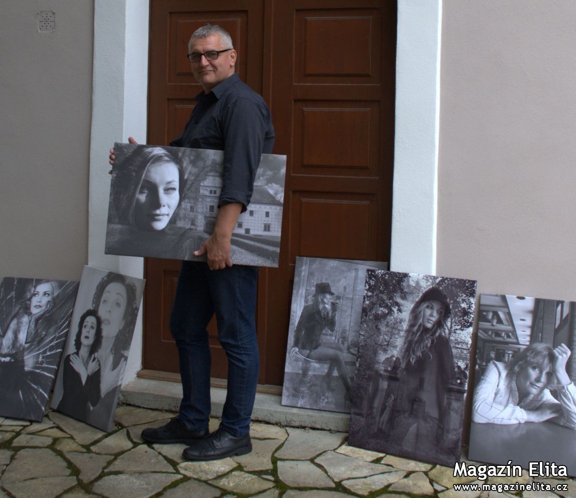 ROBERT ROHÁL  PŘEDSTAVUJE SVOJI FOTOGRAFICKOU TVORBU V BRNĚ A KROMĚŘÍŽI