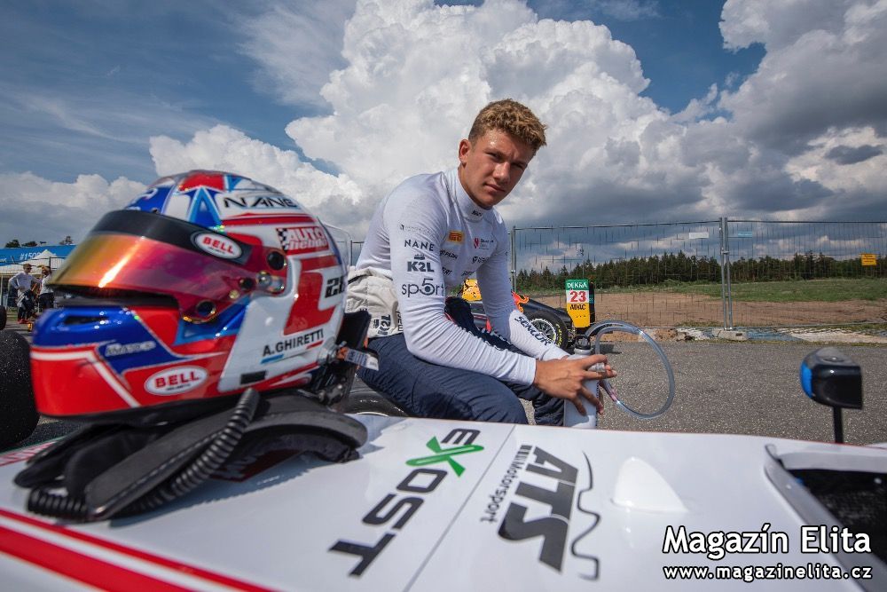 F4 na Hockenheimu: Třikrát pódium a body pro všechny jezdce juniorky Sauber