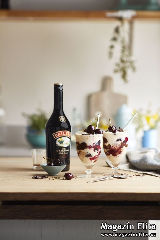 Pohár Baileys Choccherry vás osvěží