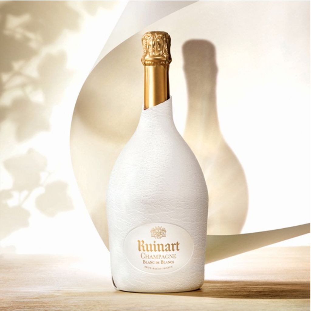 Šampaňský dům Ruinart odhaluje nové ekologicky navržené „second skin“ balení šampaňského z papíru
