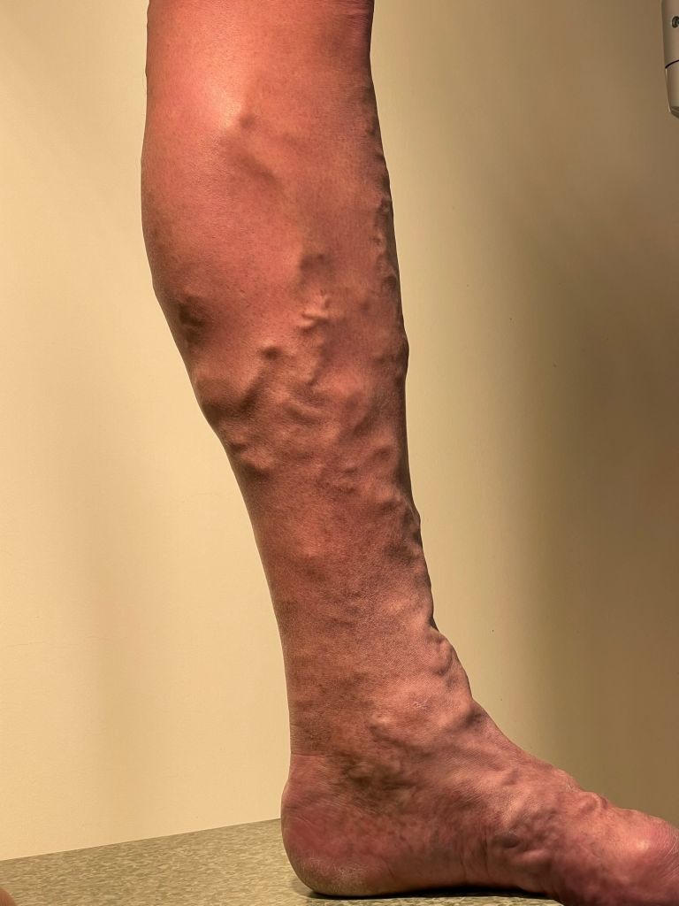 21079