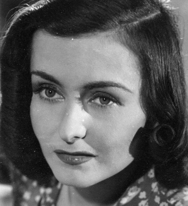 21949