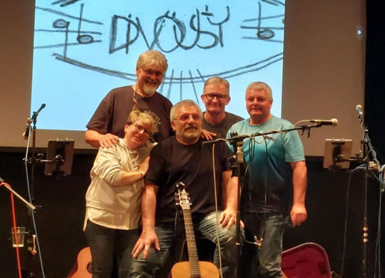 zamek-ve-zdounkach-zve-na-9-rocnik-hudebniho-festivalu-zdounecke-arkady