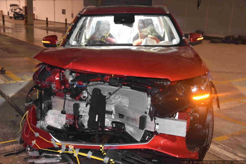 chery-oznamuje-treti-model-ktery-vstoupi-v-zari-na-cesky-trh-hybridni-chery-tiggo-4