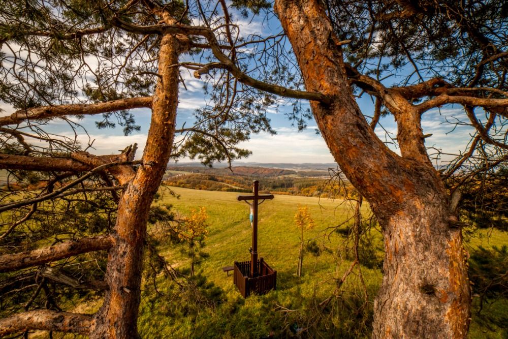 pomalym-krokem-za-tichem-slow-travel-a-mindful-hiking-na-zlinsku-a-luhacovicku