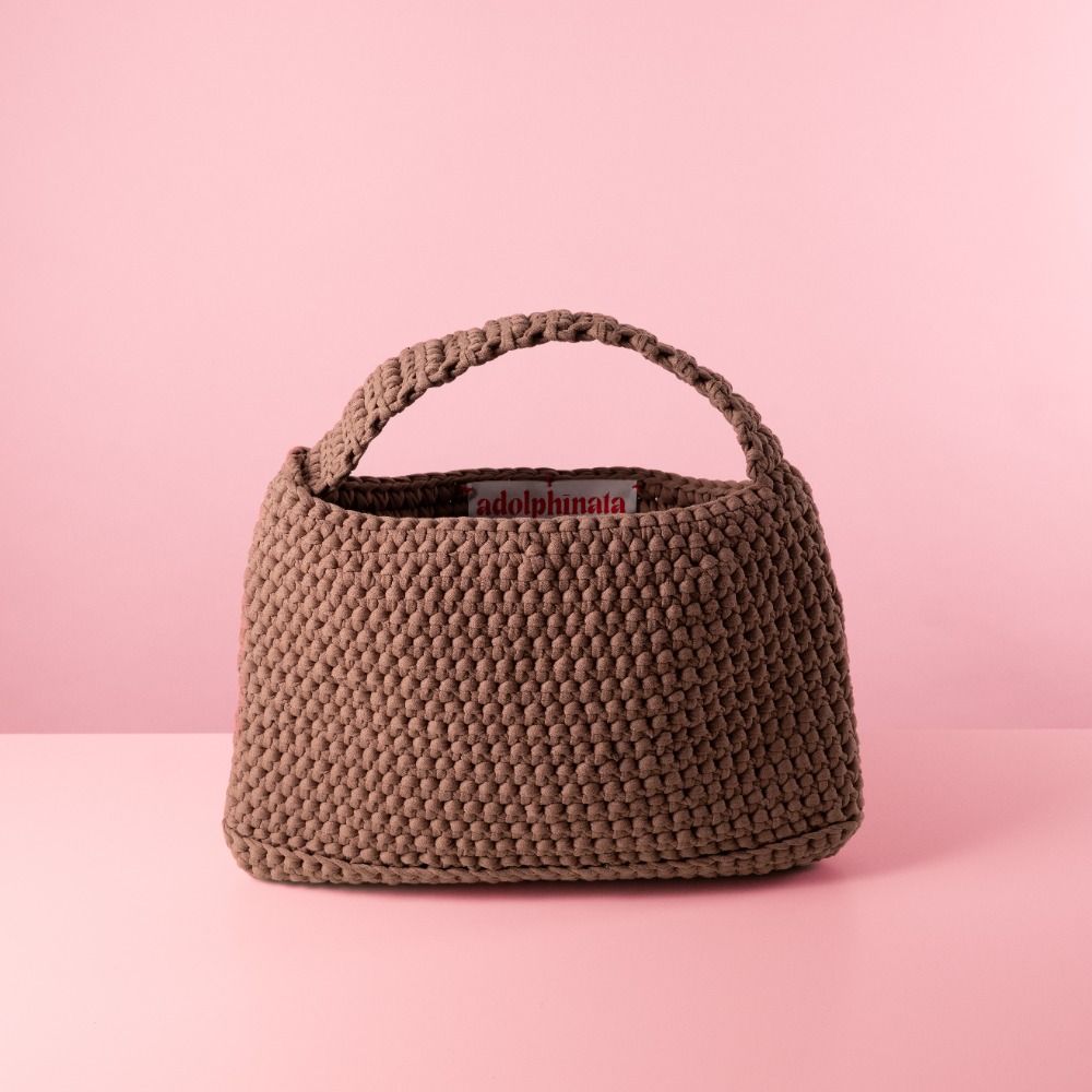 adolphinata-v-barvach-podzimu-rucne-hackovane-kabelky-ktere-zahreji-dusi