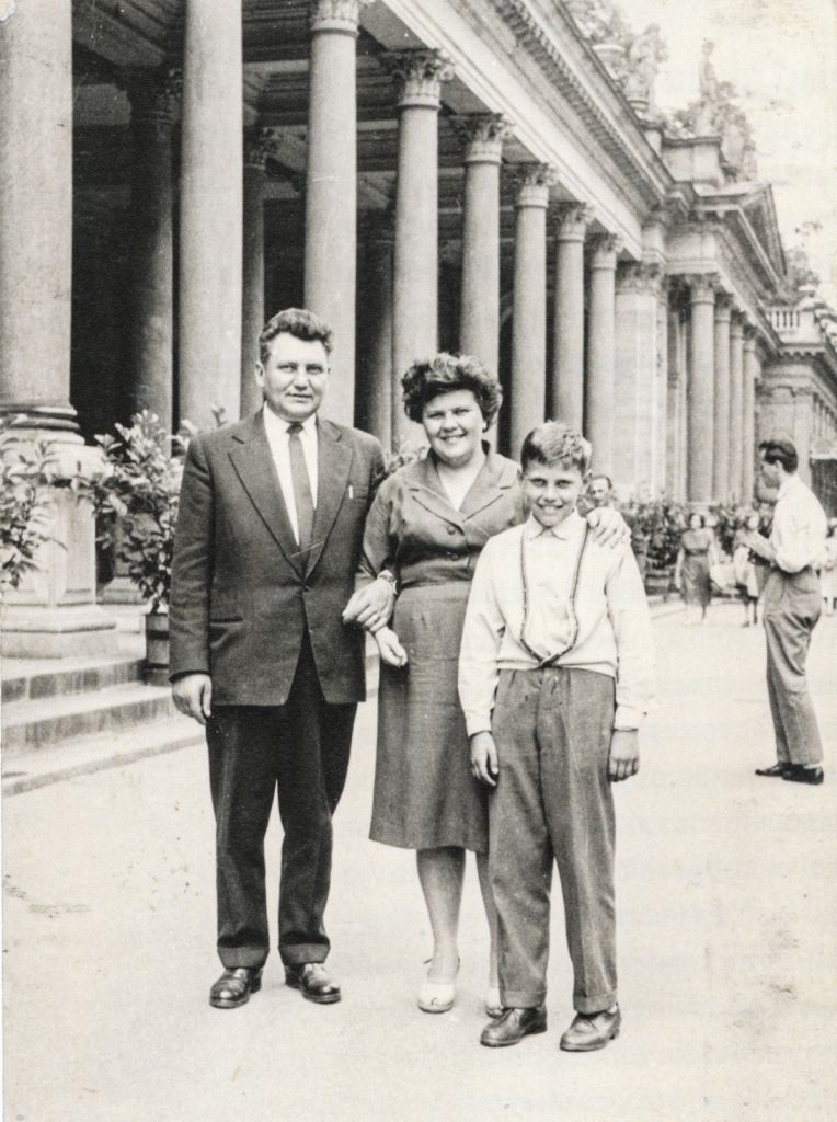 karci-autenticky-portret-karola-duchone-v-barvach-zivota-i-hudby