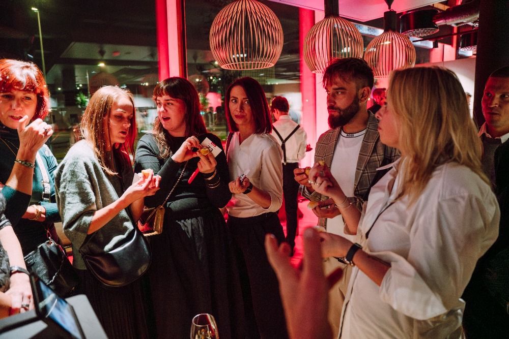 miele-experience-center-brno-otevira-nove-prostory-na-vlnene-spojeni-tradice-moderniho-zivotniho-stylu-a-udrzitelneho-designu