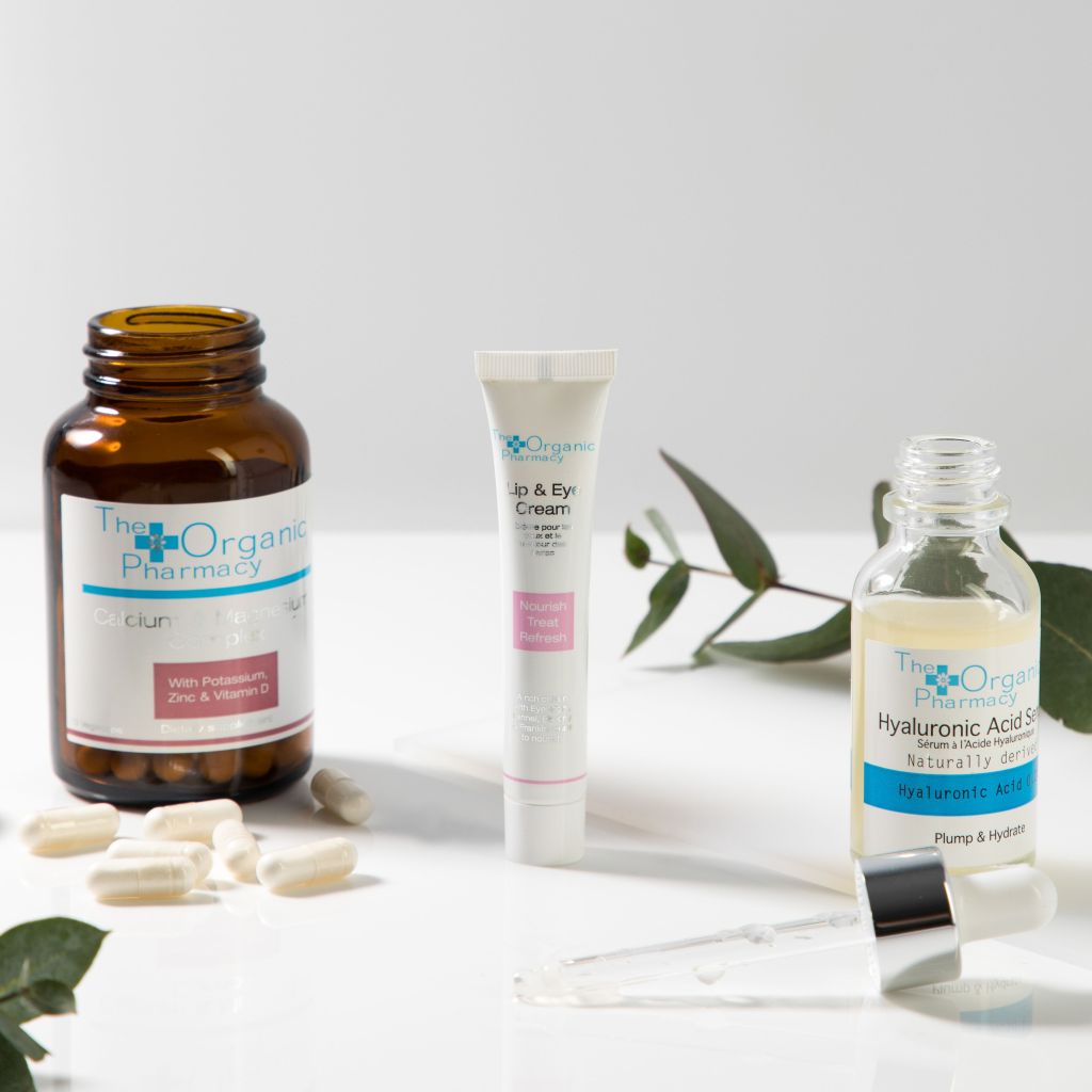 the-organic-pharmacy-hyaluronic-acid-serum-intenzivni-hydratace-a-mladistvy-vzhled-pleti