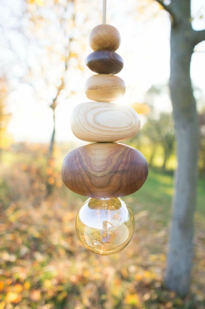 jsem-svetlem-dava-sanci-zazarit-pokladum-z-prirody-i-z-blesaku