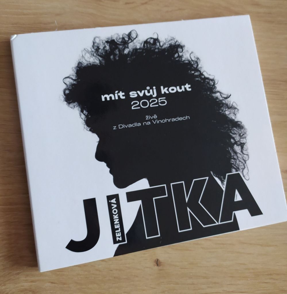 jitka-zelenkova-zpiva-na-svem-nejnovejsim-live-albu-hity-duety-i-pisne-v-premiere