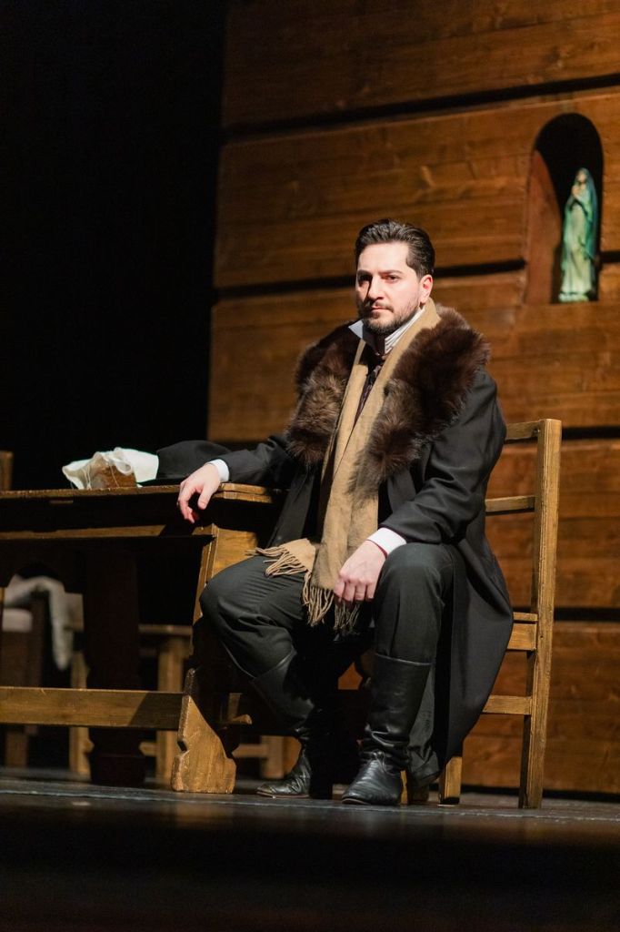 v-teto-sezone-me-ceka-jeste-nekolik-krasnych-roli-rika-tenorista-raman-hasyamu