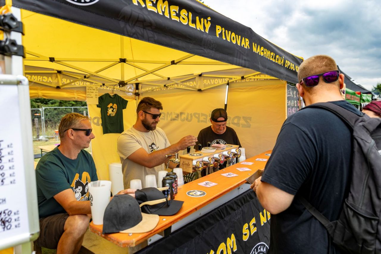 marpo-walda-gang-i-pivo-z-minipivovaru-vesuf-slavi-12-rocnik